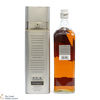 Johnnie Walker - 12 Year Old - Black Label - McLaren Mercedes Limited Edition (1L) Thumbnail